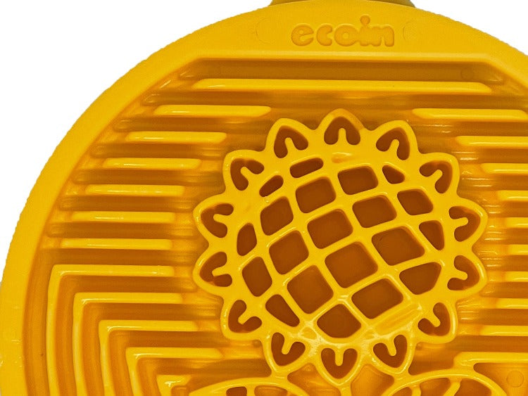 SodaPup Earth Ecoin Lick Mat – Yellow
