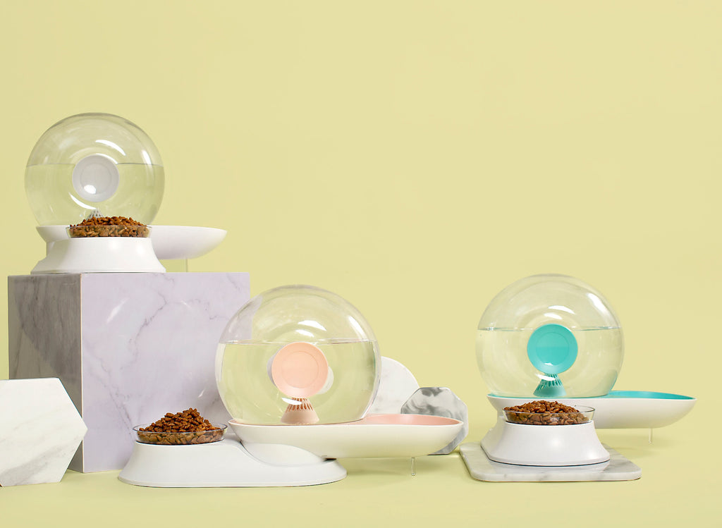 Auto-Myst Snail Shaped 2-in-1 Gravity Filtered Water Dispenser and Food Bowl