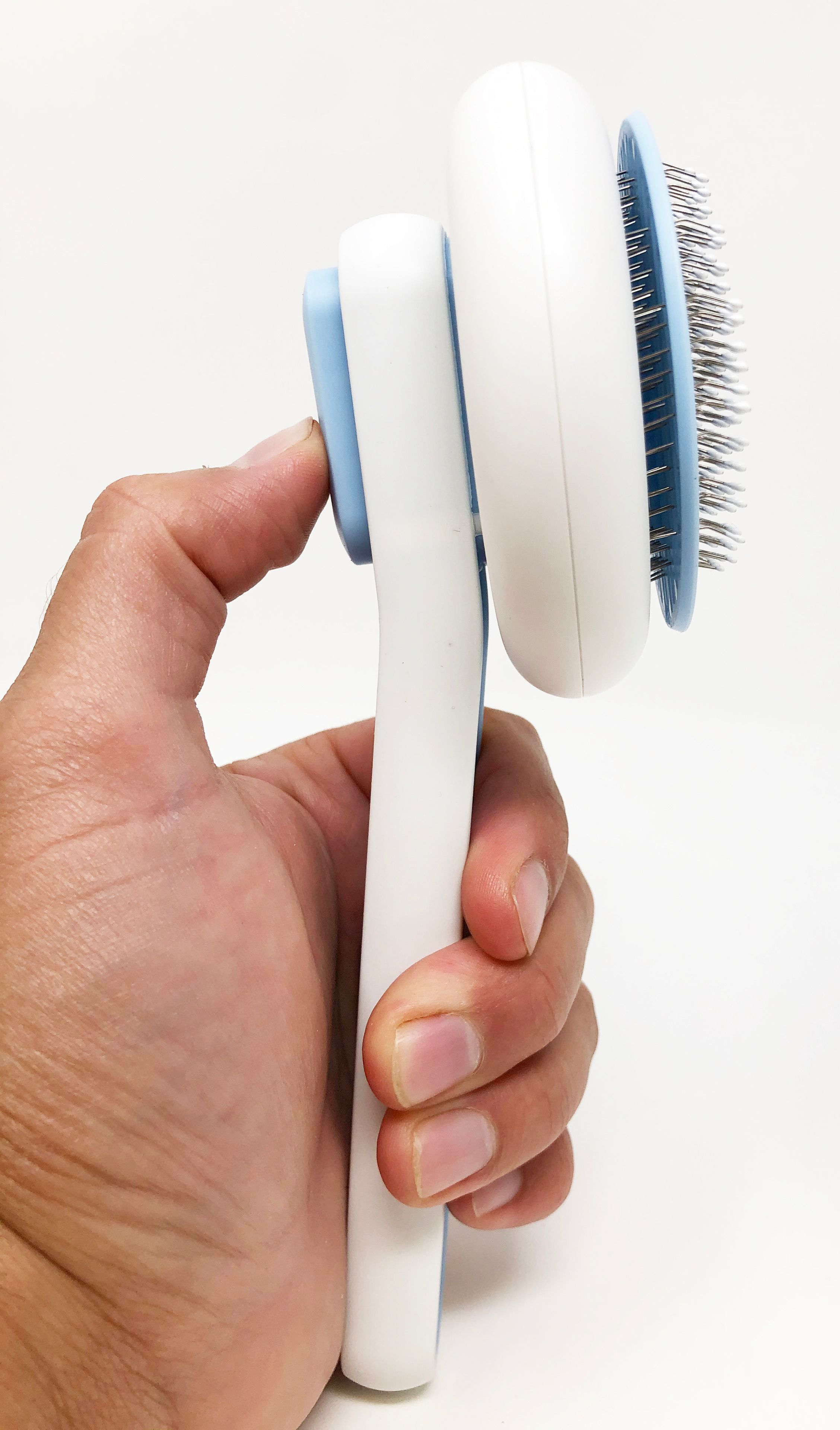 Concepto Modern Bristle Grooming Pet Deshedder Comb