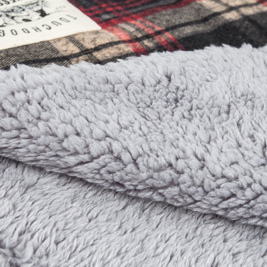 2-in-1 Tartan Plaid Dog Jacket and Matching Reversible Dog Mat
