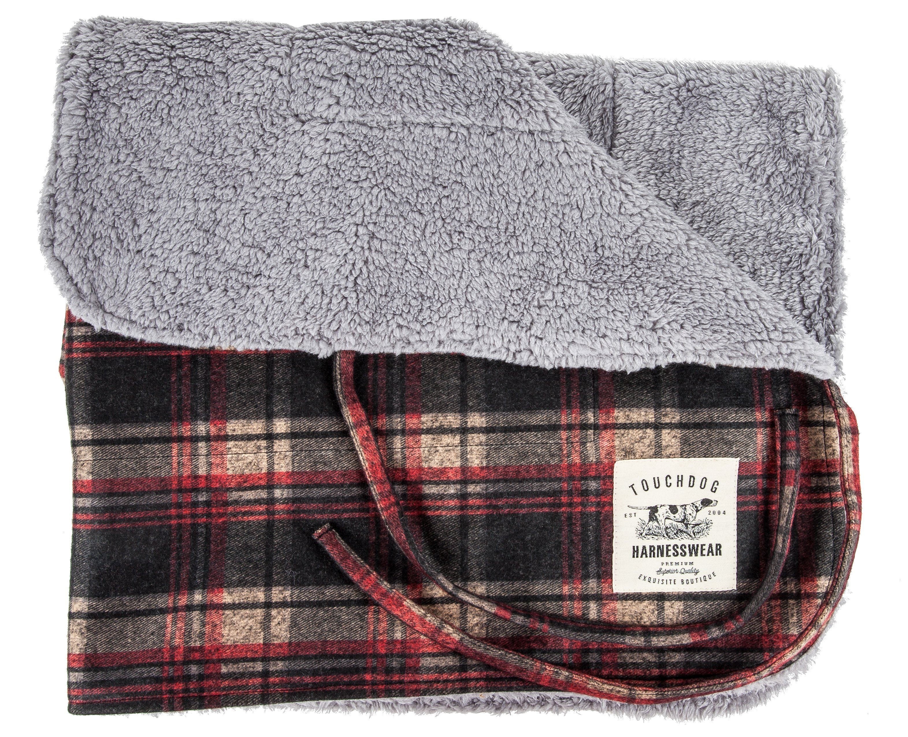 2-in-1 Tartan Plaid Dog Jacket and Matching Reversible Dog Mat